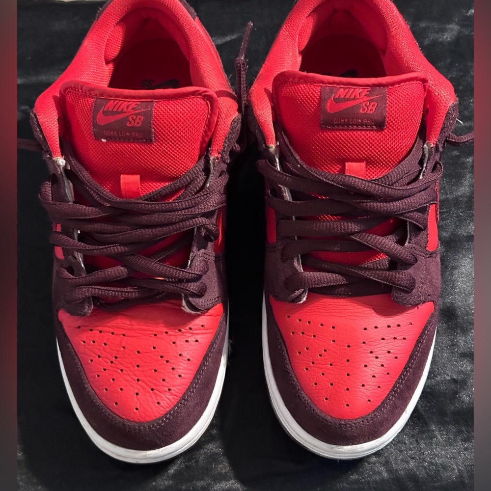 Nike SB Dunk Low Pro “Cherry Red”